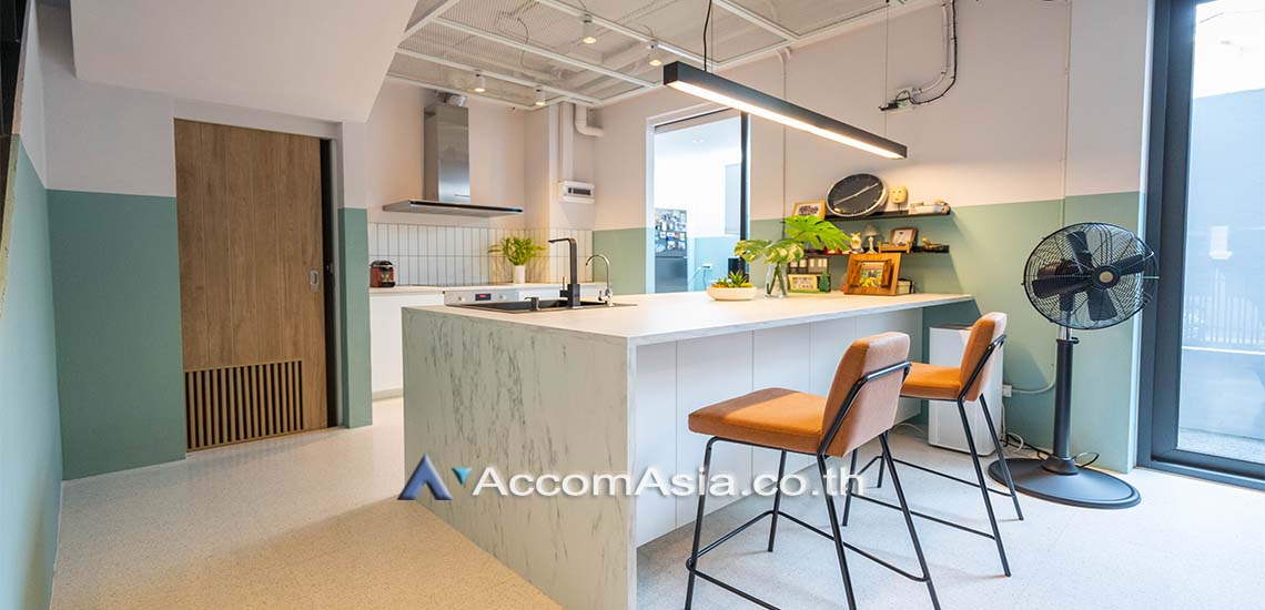 รูป 🔼🔽 AccomA 📩  4 BR Townhouse in Phra Khanong Nuea (AA28377) - รูปที่ 2/15