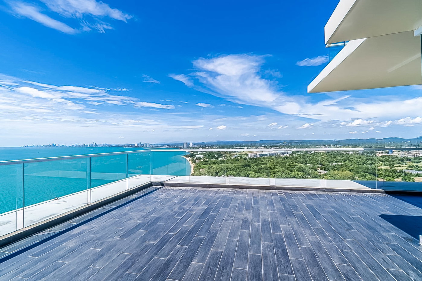 picture For Sale Del Mare Bangsaray Beachfront 3BR Sea View Condo - 14/15