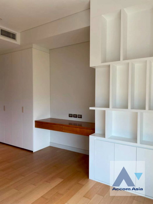 รูป 🔼🔽 AccomA 📩  2 BR Condominium @Sindhorn Residence (AA39437) - รูปที่ 8/11