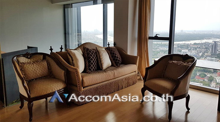 รูป 🔼🔽 AccomA 📩 Bright corner condominium with large kitchen in Sathorn (1516610) - รูปที่ 1/16