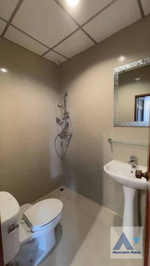 รูป 🔼🔽 AccomA 📩  4 BR House @Ekkamai Villas (AA36656) - รูปที่ 13/14