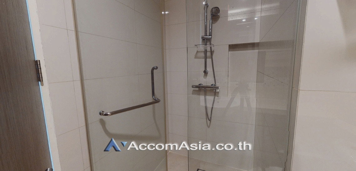 รูป 🔼🔽 AccomA 📩 Duplex Condo,Double High Ceiling 3 BR Condominium @Bright Sukhumvit 24 (AA13274) - รูปที่ 10/10
