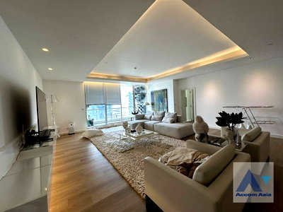 Condos for rent BTS Chong Nonsi : 🔼🔽 AccomA 📩 Luxurious condominium with elegant interiors in the Sathorn area (1520975)