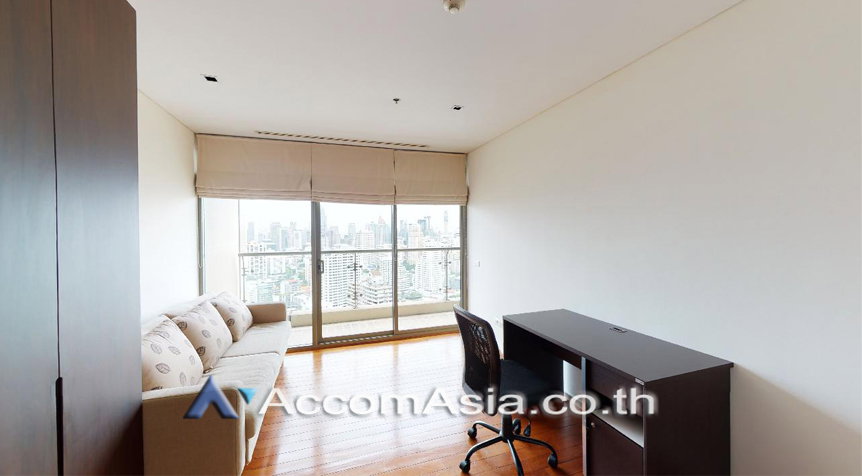picture 🔼🔽 AccomA 📩 Spacious modern condominium with lake-view balconies in Sukhumvit (2037701) - 5/14