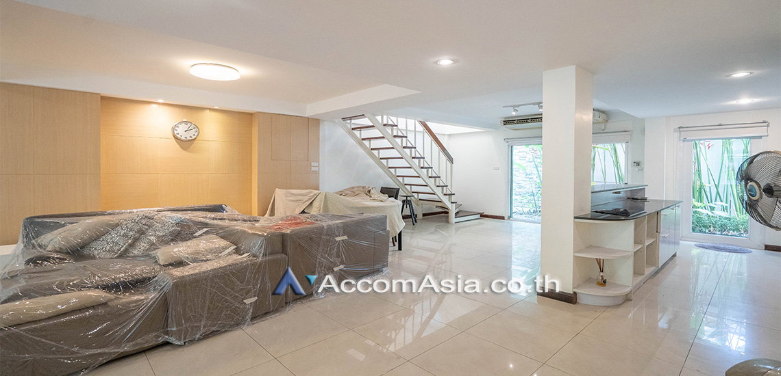 รูป 🔼🔽 AccomA 📩  3 BR House @Ekkamai Cozy House with swimming pool (AA31173) - รูปที่ 6/15