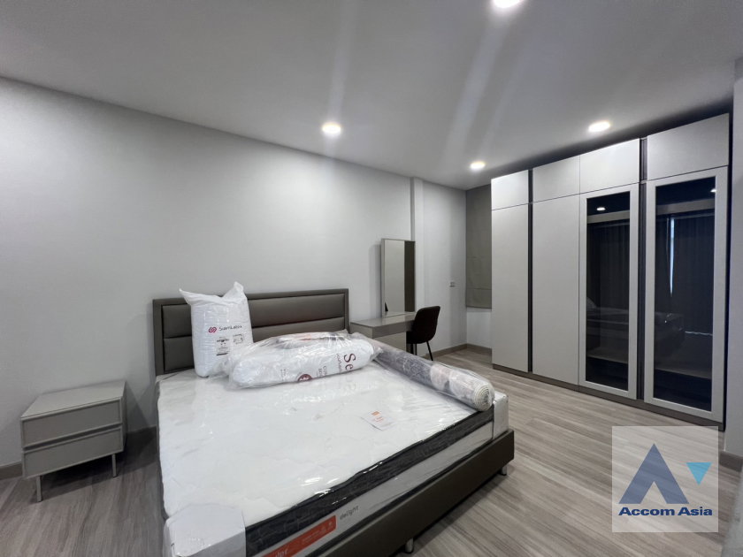 รูป 🔼🔽 AccomA 📩 Elegant townhouse with natural light and modern layout (AA42421) - รูปที่ 20/20