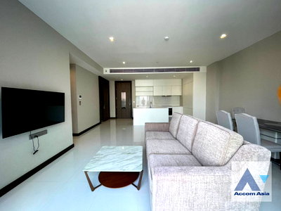 Condos for rent : 🔼🔽 AccomA 📩 Minimalist condominium with Bright Interiors and Balcony in Sukhumvit (AA26855)
