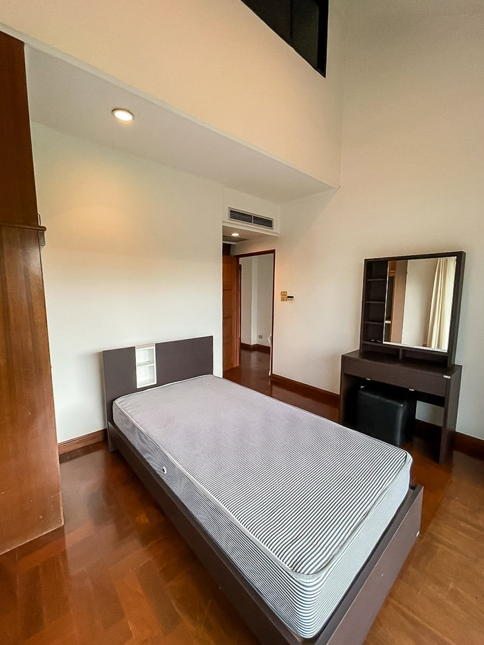 รูป Golf View Condo Home Spacious for Sale with Golf Course View - รูปที่ 6/9