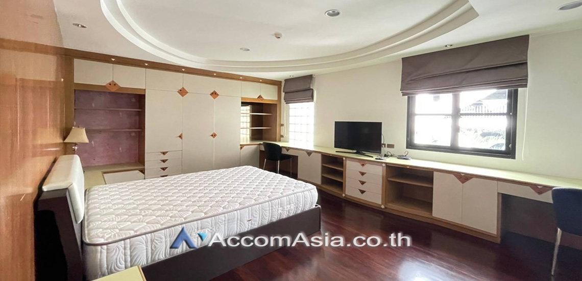 picture 🔼🔽 AccomA 📩  3 BR Condominium @Tonson Court (AA30020) - 9/12