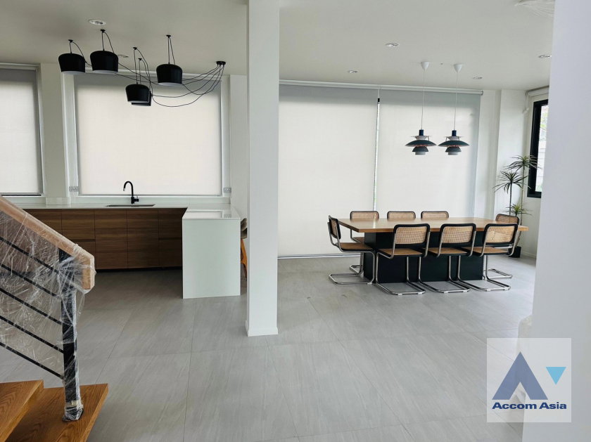 รูป 🔼🔽 AccomA 📩 3 BR House in Khlong Toei Nuea (AA35389) - รูปที่ 10/20