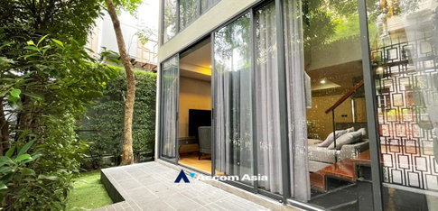 🔼🔽 AccomA 📩 Ground Floor,Duplex Condo 3 BR Condominium @Klass Langsuan (AA27455)