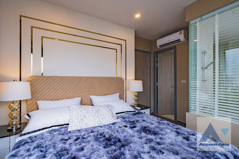 picture 🔼🔽 AccomA 📩 branded residence with 3 BR, the best view - 0 meter from MRT - 8/20