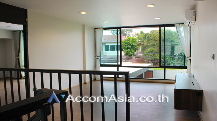 รูป 🔼🔽 AccomA 📩 Pet friendly,Private Swimming Pool 4 BR House in Phra Khanong Nuea (AA21472) - รูปที่ 10/16