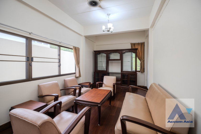 picture 🔼🔽 AccomA 📩 Pet friendly 4 BR House in Khlong Tan Nuea (AA23297) - 15/20