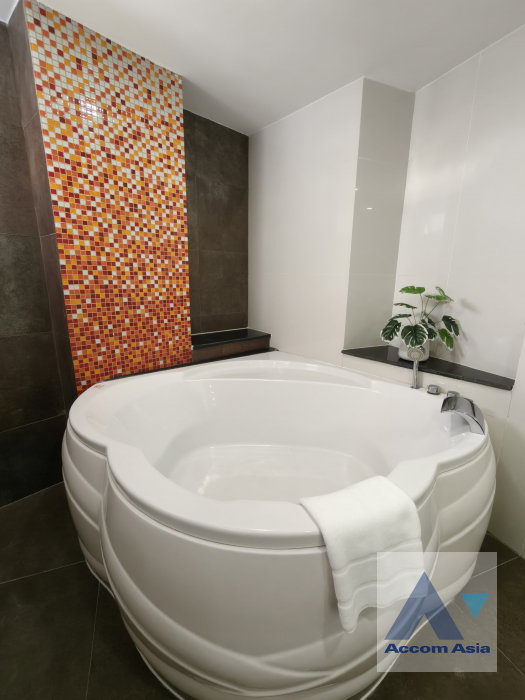 รูป 🔼🔽 AccomA 📩 Newly renovated,Pet friendly 3 BR Condominium @Fifty Fifth Tower (13001274) - รูปที่ 18/20