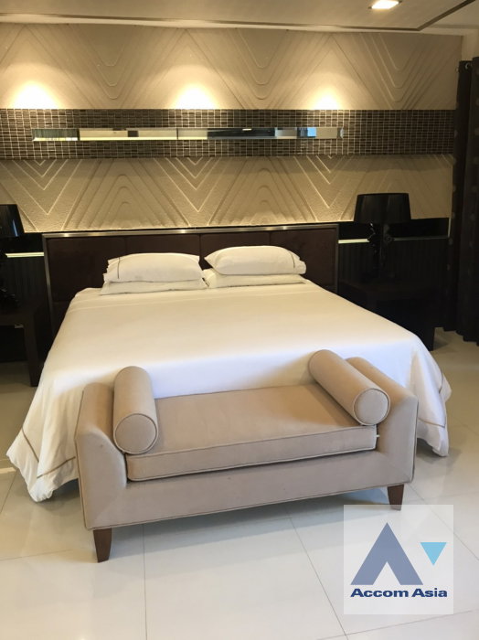 รูป 🔼🔽 AccomA 📩  3 BR Condominium @Pearl Garden (25058) - รูปที่ 17/20