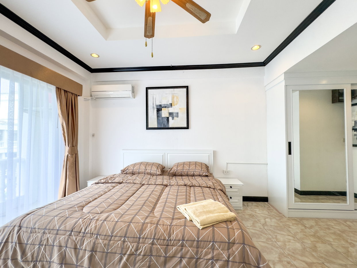 รูป 1 Bedroom Condo for Sale in Jomtien Pattaya at Majestic - รูปที่ 14/19