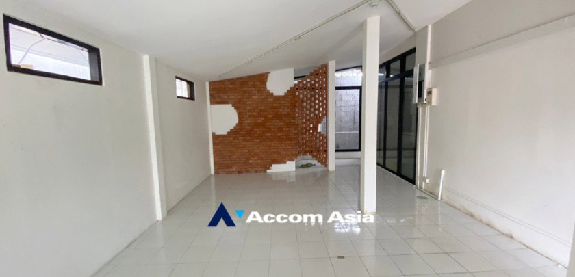 รูป 🔼🔽 AccomA 📩 Pet friendly,Home Office 3 BR House in Klong Tan (9014601) - รูปที่ 3/20