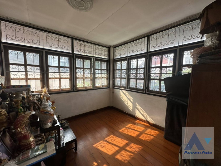 รูป 🔼🔽 AccomA 📩  4 BR House in Phra Khanong Nuea (AA41441) - รูปที่ 8/13