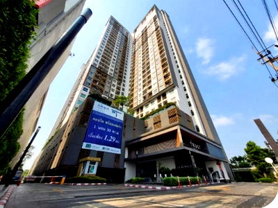 Condos for sale Big C Super Center Tiwanon : FOR SALE The Trust Condo Ngamwongwan 1207000 BAHT.