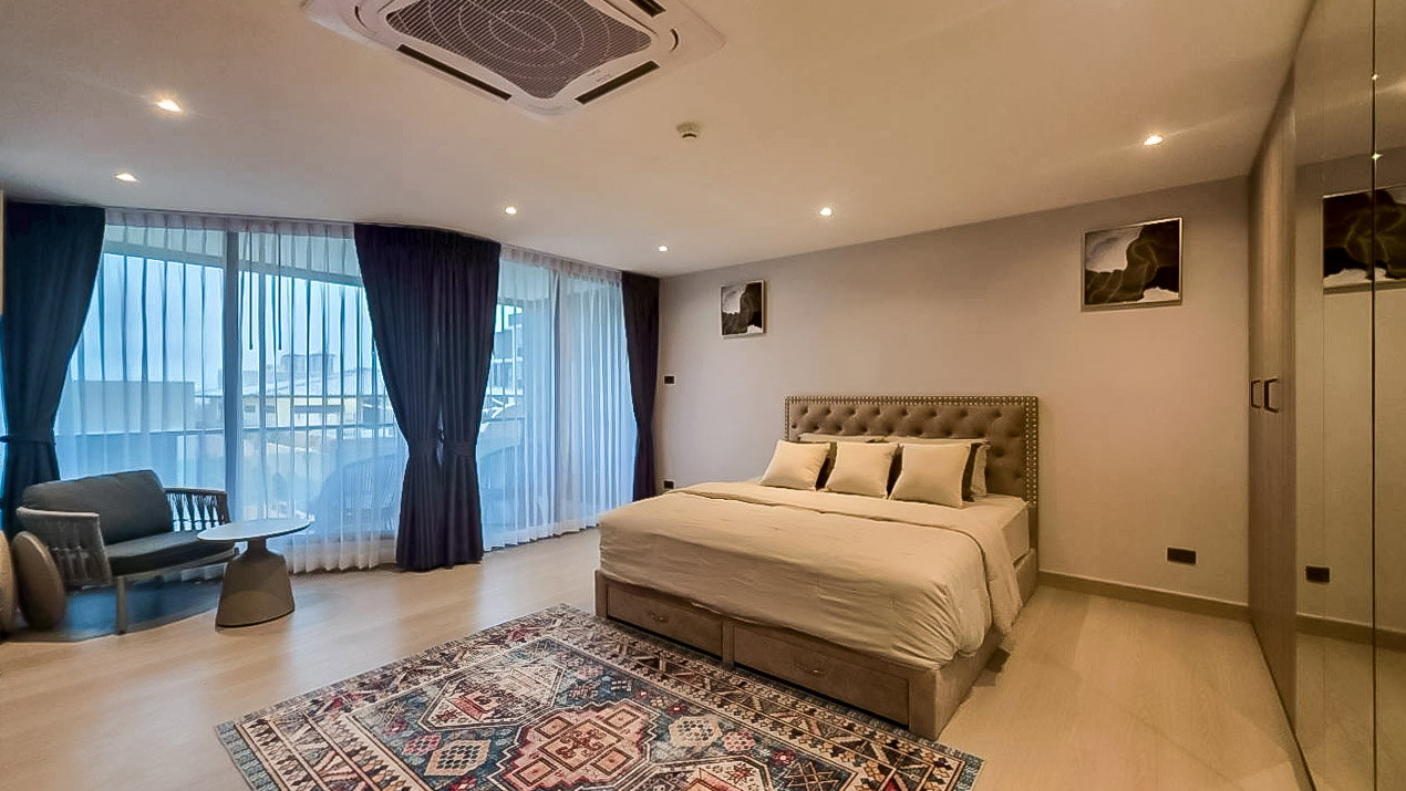 รูป Condo for Sale Tropicana Condotel Pratumnak Spacious Layout - รูปที่ 5/16