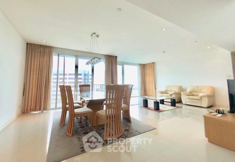 รูปภาพ 3-BR Condo at Fullerton Sukhumvit near BTS Ekkamai (ID 452555)