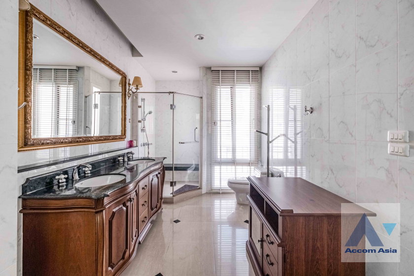 รูป 🔼🔽 AccomA 📩 Spacious 4-Bedroom Townhouse for Rent in Charming Riverside Compound (AA33524) - รูปที่ 20/20