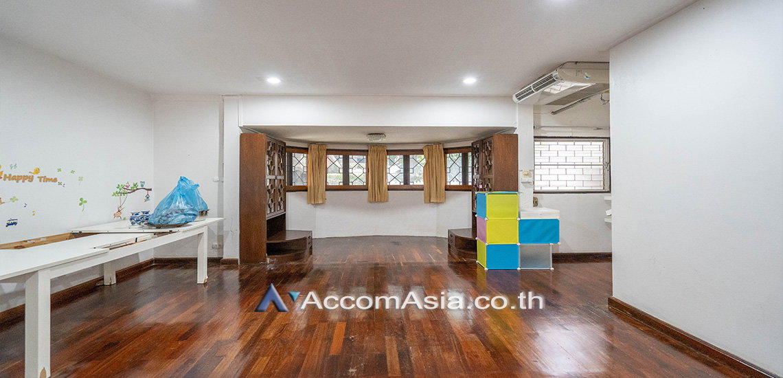 picture 🔼🔽 AccomA 📩 Classic detached home with garden and spacious interior in Sathorn (AA29914) - 4/20