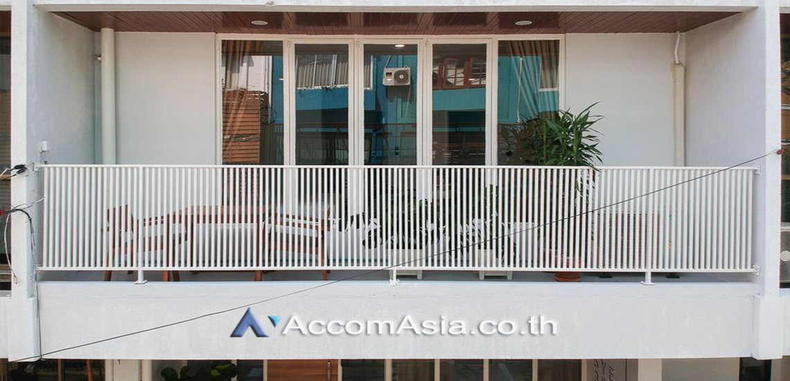 picture 🔼🔽 AccomA 📩 Natural-Themed Townhouse with Garden Surroundings (AA26874) - 14/20