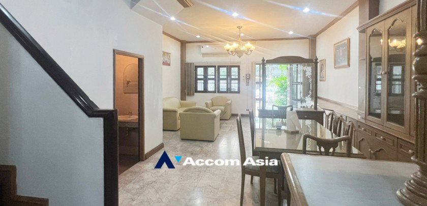 รูป 🔼🔽 AccomA 📩  Classic wood-themed home with full built-ins throughout, located in Phra Khanong (AA32424) - รูปที่ 5/20