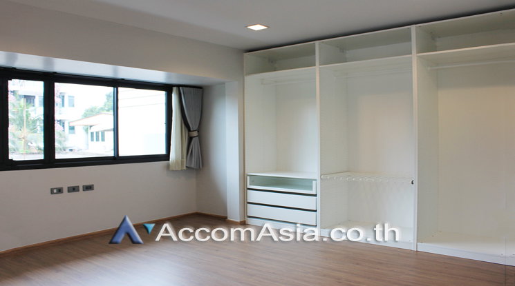 รูป 🔼🔽 AccomA 📩 Pet friendly,Private Swimming Pool 4 BR House in Phra Khanong Nuea (AA21472) - รูปที่ 12/16