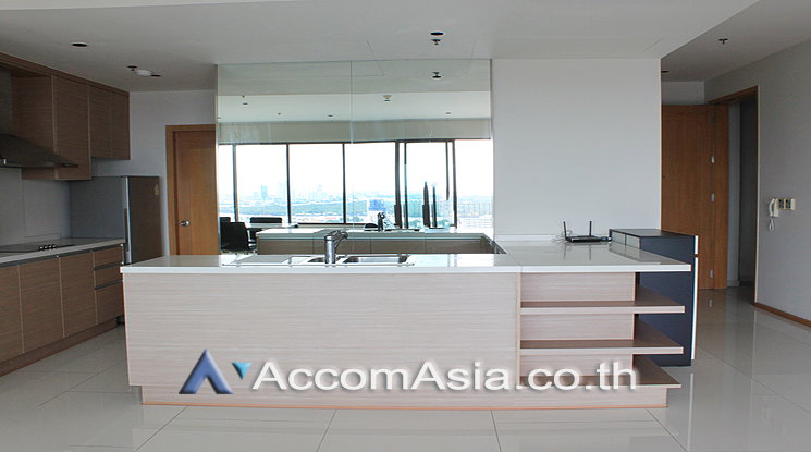 picture 🔼🔽 AccomA 📩  3 BR Condominium @The Emporio Place (AA22480) - 4/11
