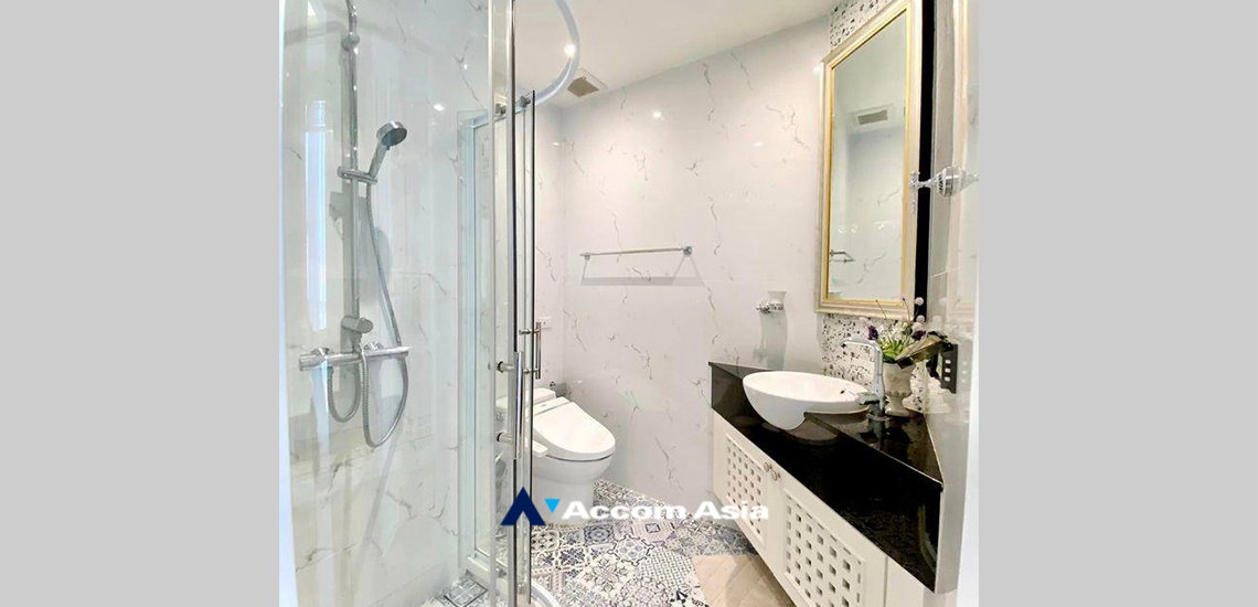 picture 🔼🔽 AccomA 📩 Corner Unit 2 BR Condominium @Park Origin Phrom Phong (AA33632) - 11/16
