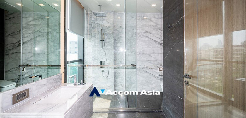 รูป 🔼🔽 AccomA 📩 Chic condominium with warm finishes and skyline view (AA33301) - รูปที่ 17/18