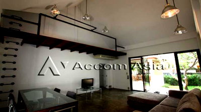 เช่าบ้านเดี่ยว วัน แบงค็อก   : 🔼🔽 AccomA 📩  2 BR House in Thung Maha Mek (90419)