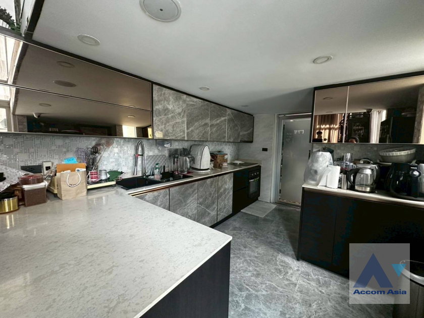 picture 🔼🔽 AccomA 📩 Duplex Condo,Penthouse 3 BR Condominium @59 Heritage (AA43930) - 3/3