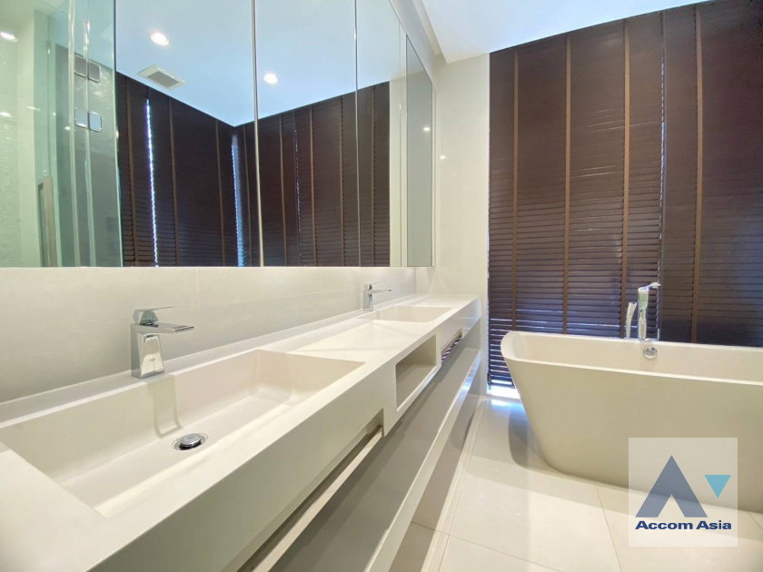 picture 🔼🔽 AccomA 📩  2 BR Condominium @Vittorio Sukhumvit 39 (AA41819) - 16/18