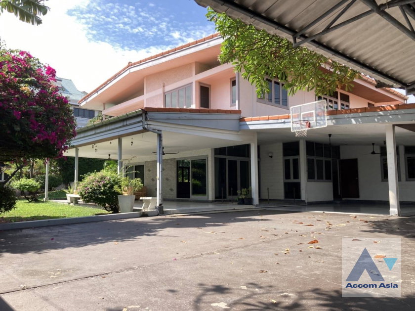 รูป 🔼🔽 AccomA 📩 Detached house with pool and green space in New Phetchaburi (AA40803) - รูปที่ 6/12