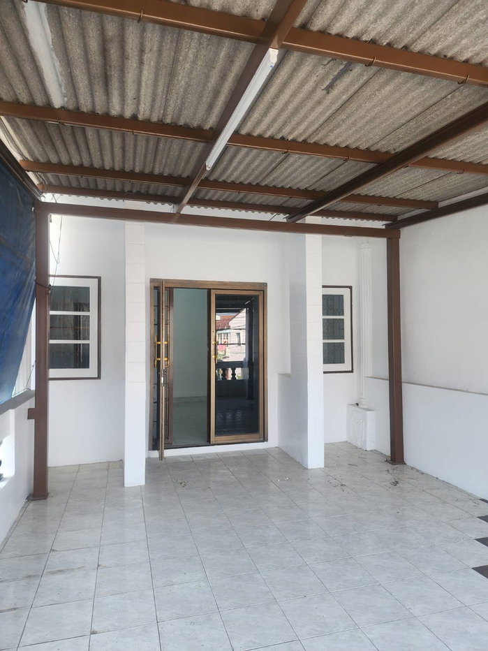 รูป ขายทาวน์เฮ้าส์มีนบุรี-สุขาภิบาล3 - รูปที่ 4/9