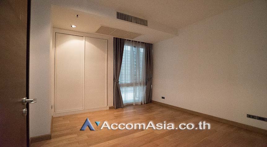 picture 🔼🔽 AccomA 📩 Pet friendly,Big Balcony 4 BR Condominium @Belgravia Residences (AA11723) - 8/18