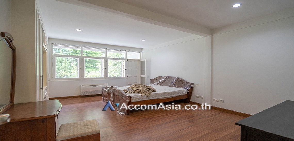 รูป 🔼🔽 AccomA 📩  3 BR House @Ekkamai Cozy House with swimming pool (AA31173) - รูปที่ 10/15