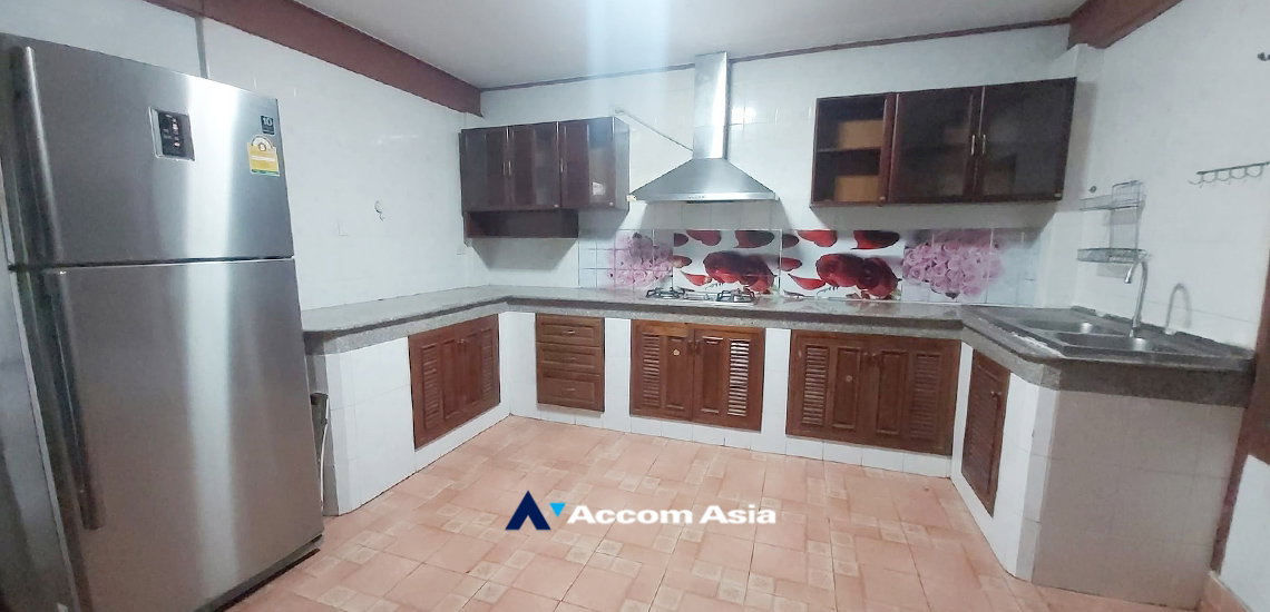 รูป 🔼🔽 AccomA 📩 Pet friendly 5 BR House in Klong Tan (AA34724) - รูปที่ 6/10