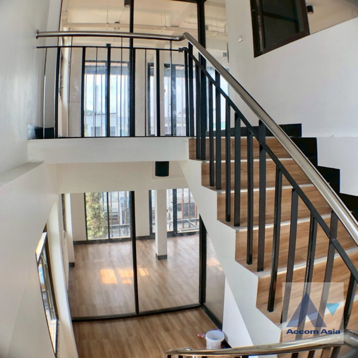 picture 🔼🔽 AccomA 📩 Home Office 5 BR House in  Suan Luang (AA28171) - 7/9