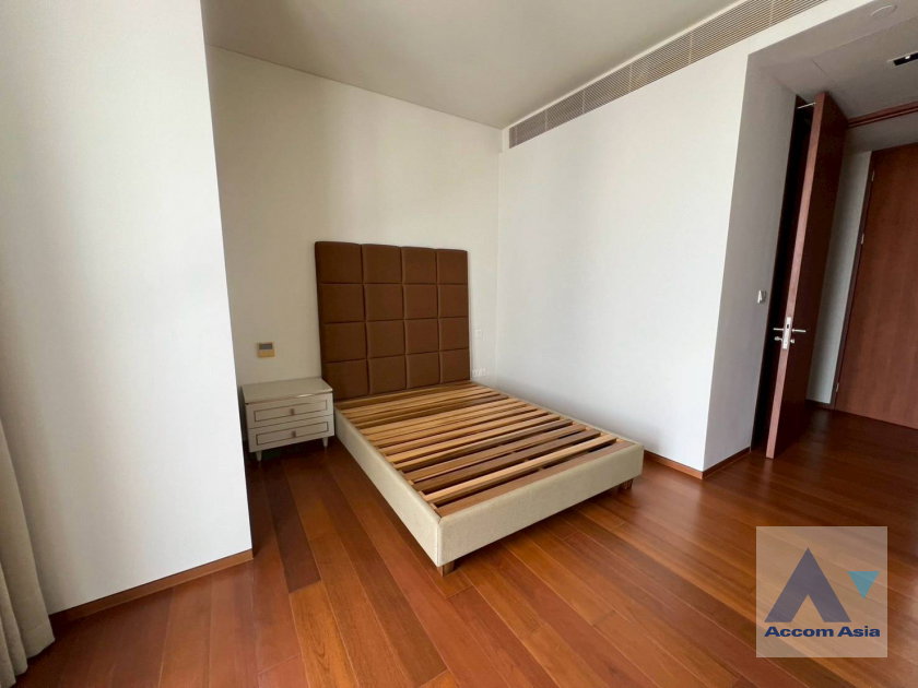 รูป 🔼🔽 AccomA 📩 Luxury condo in Sathorn with wide balcony and open city view (AA43928) - รูปที่ 9/13