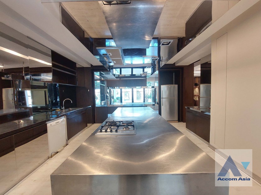 รูป 🔼🔽 AccomA 📩 Boutique 3-Bedroom House for Rent in Compound near MRT Khlong Toei, Sathorn (55091) - รูปที่ 15/20