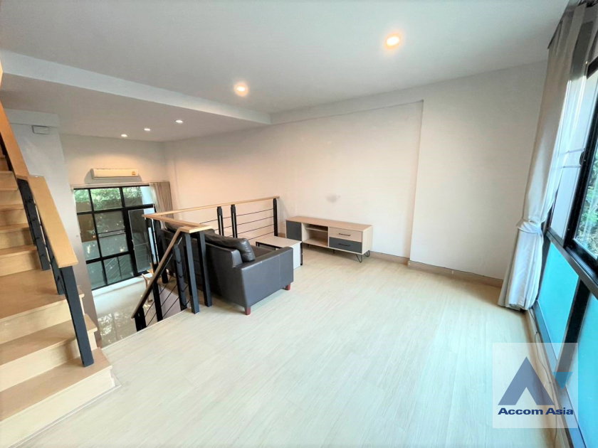 รูป 🔼🔽 AccomA 📩 Pet friendly 3 BR House in Thung Maha Mek (AA38936) - รูปที่ 4/13