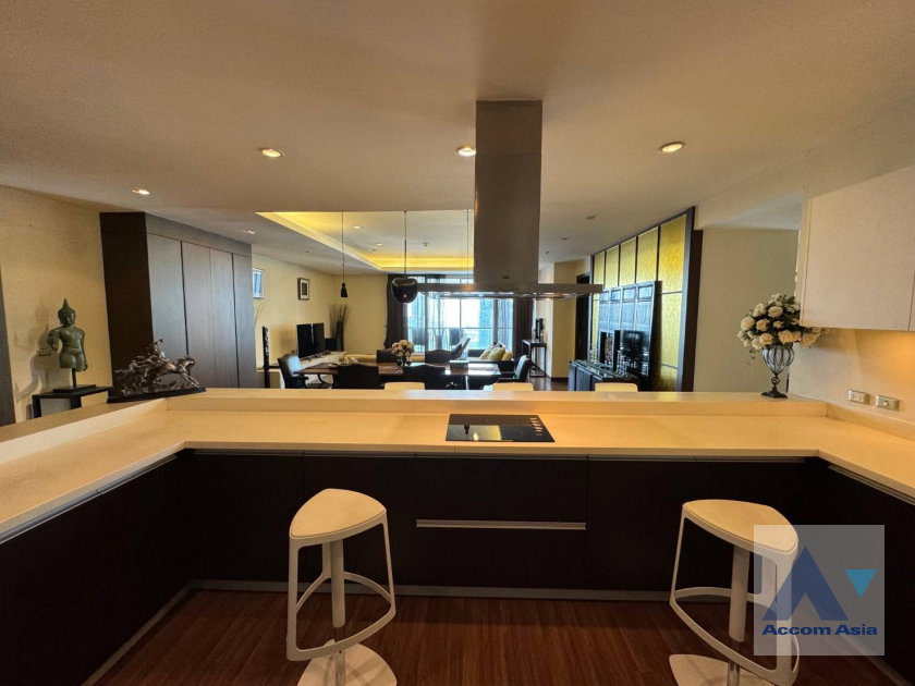 picture 🔼🔽 AccomA 📩 Sleek modern condo with elegant décor and city views (AA36539) - 3/7