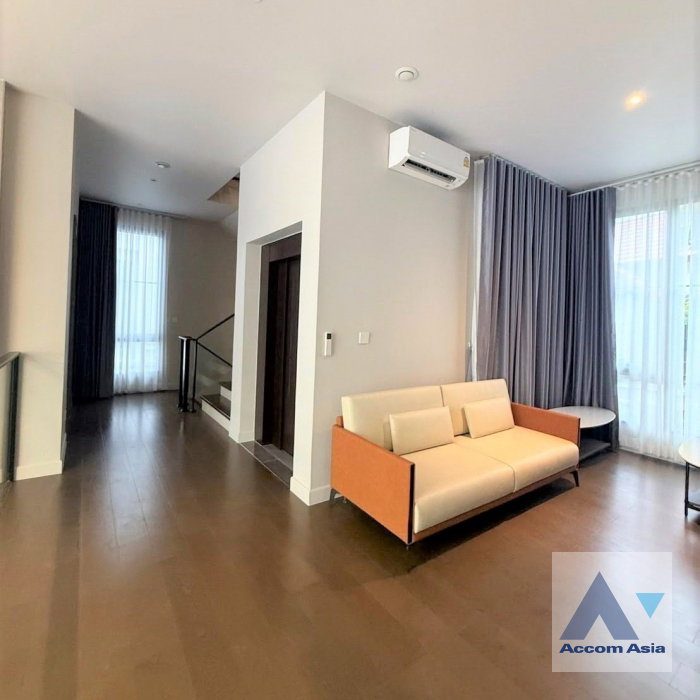 picture 🔼🔽 AccomA 📩 Private Swimming Pool 4 BR House @Malton Gates - Krungthep Kreetha (AA45067) - 4/10
