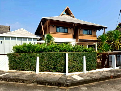 บ้านเดี่ยว เชียงใหม่ไนท์ซาฟารี : 🏡 บ้านให้ขาย โครงการล้านนามนตรา หางดง เชียงใหม่ บ้านสวยในโครงการคุณภาพ ทำเลหางดง ใกล้โรงเรียนนานาชาติหลายแห่ง