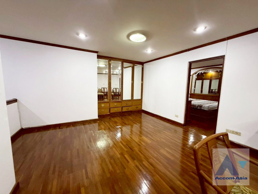 รูป 🔼🔽 AccomA 📩 Duplex Condo 4 BR Condominium @Le Premier II (AA19989) - รูปที่ 20/20